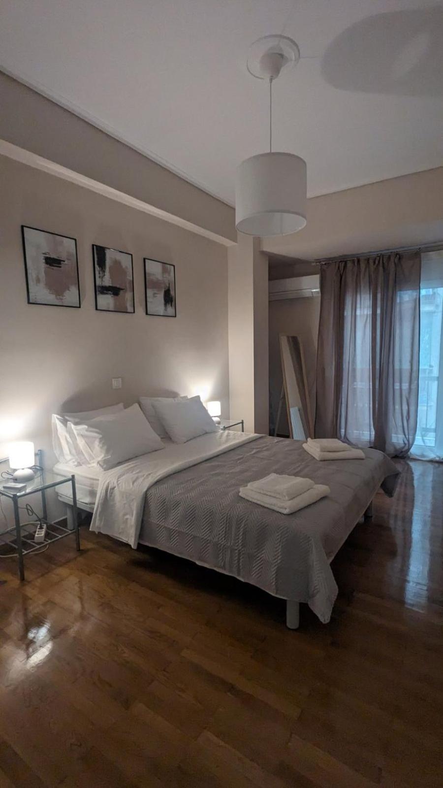 Luxury & Spacious Apartment In Athens Exterior photo