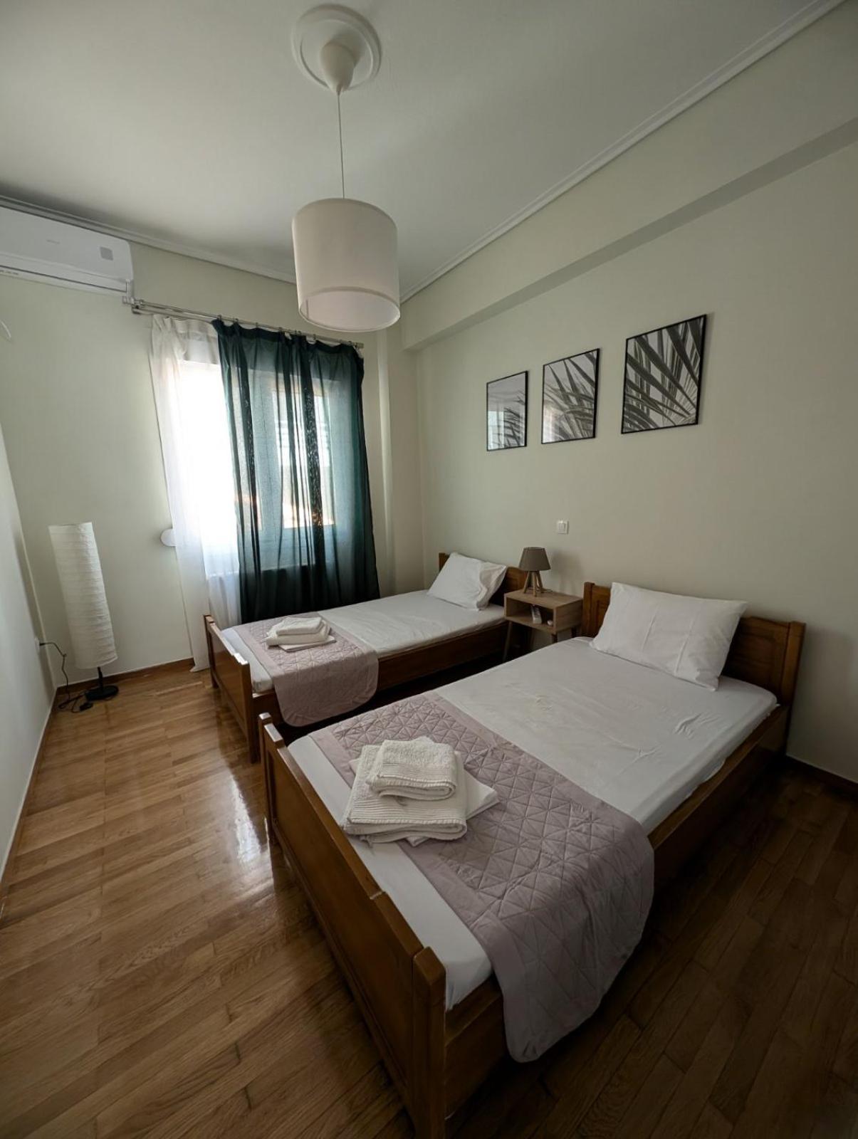 Luxury & Spacious Apartment In Athens Exterior photo
